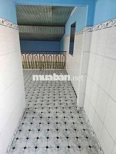 Nhà có gác lửng ngay cổng sau KDL Đại Nam