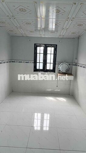 Bán nhà  KP1- thị trấn Hóc Môn