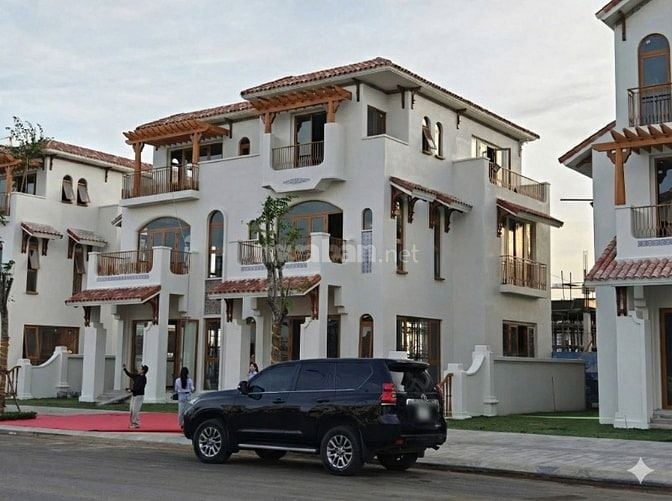 Bán căn Biệt thự song lập ở bãi biển Vũng Tàu