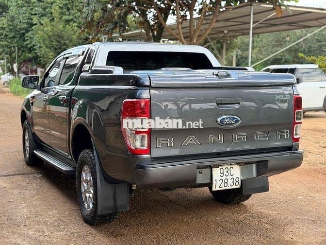 Cần bán xe bán tải ford Ranger đời 2019