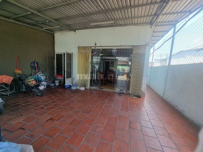 Cho thuê nhà mặt tiền quận 12