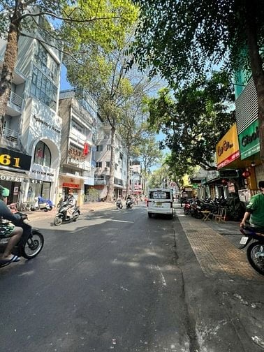 30 Tỷ - Góc 2 MT đường Trần Bình Trọng ,Quận 5 DT 4,5m x 17m, 4 Tầng 