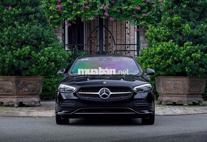 Mercedes C200 Advantgarde 2022 bản Plus V1