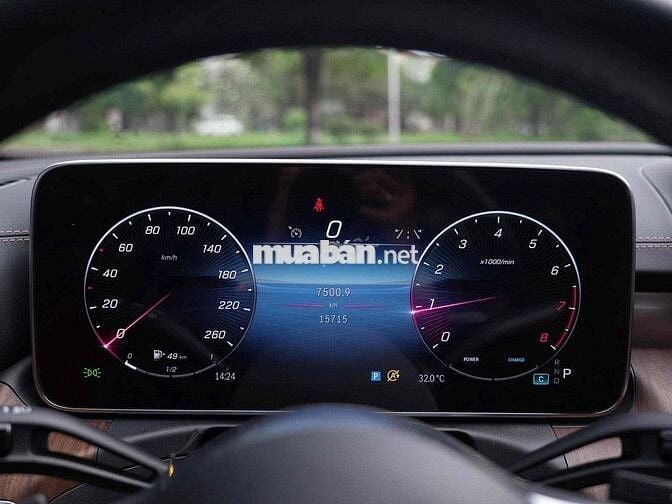 Mercedes C200 Advantgarde 2022 bản Plus V1