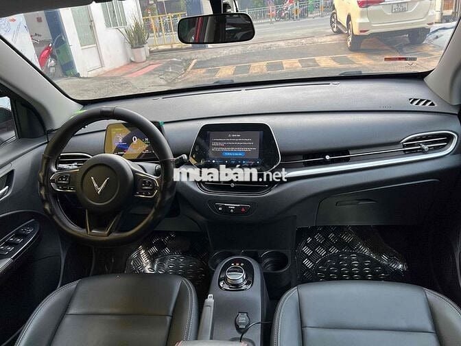 Vinfast VF5 Plus 2025 Đỏ lướt nhẹ