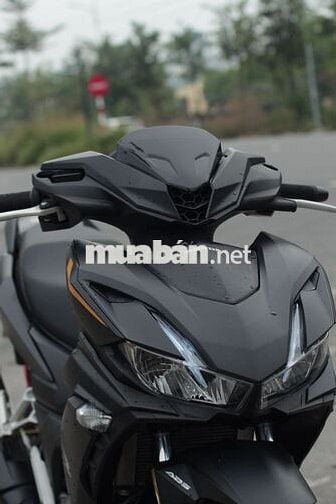 Cần bán winner v4 độ kiểng, mới đi 5000km