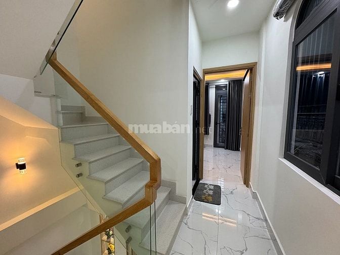 B.thự Mini n.thất c.cấp hẻm xe hơi VF5 khu VIP cách Hoàng Văn Thụ 25m