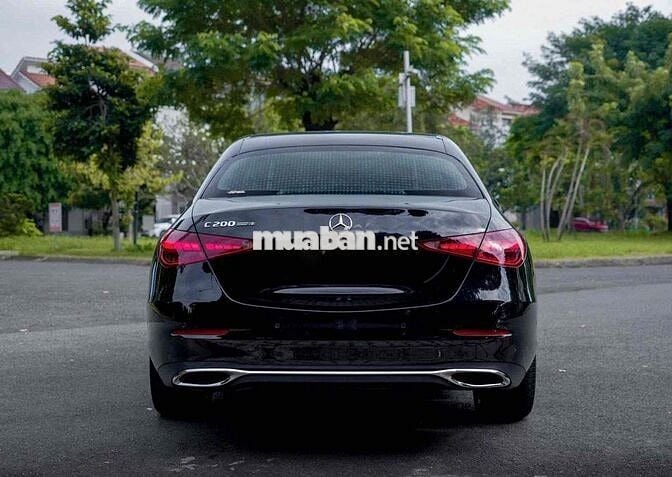 Mercedes C200 Advantgarde 2022 bản Plus V1