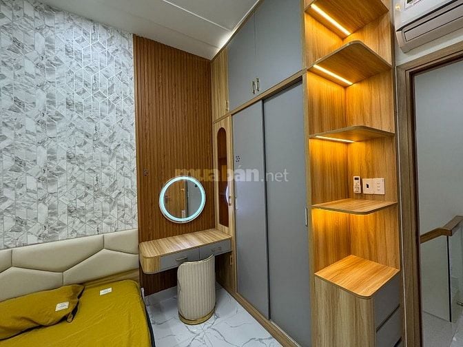 B.thự Mini n.thất c.cấp hẻm xe hơi VF5 khu VIP cách Hoàng Văn Thụ 25m