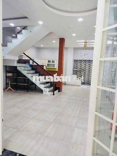 Cho thuê nhà đường xe tải 6x15 trệt lầu 2pn 2wc ngay ngã 3 đông quang