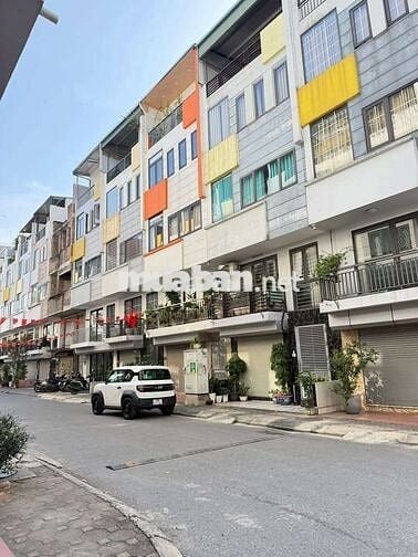 Căn hộ Rice City Sông Hồng 70m² – 2 ngủ đẹp,đủ nội thất,giá hơn 4 tỷ