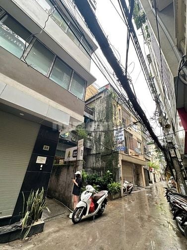 Thái Hà – Đống Đa – Ô Tô Tránh – 207 M2 – 3 T – MT 9 M – Giá 55.8 Tỷ. 