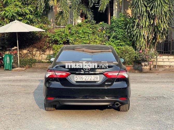 Toyota Camry 2.0G 2019