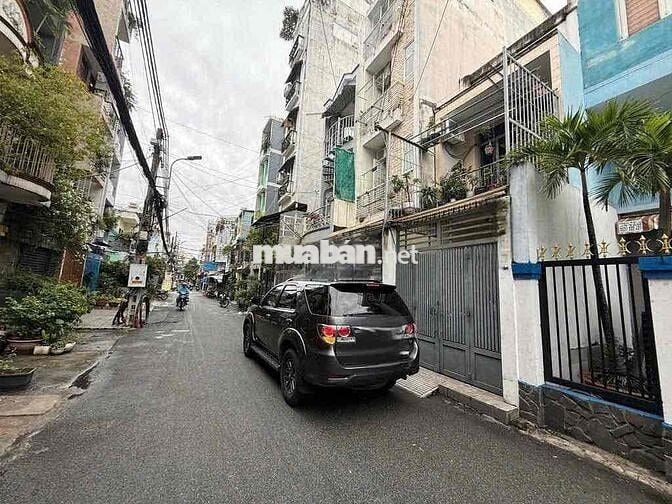 CHO THUÊ NHÀ LÀM CHDV/CẢI TẠO(5,5x18)3LẦU, 4PN,5WC,TÔ HIẾN THÀNH,Q 10