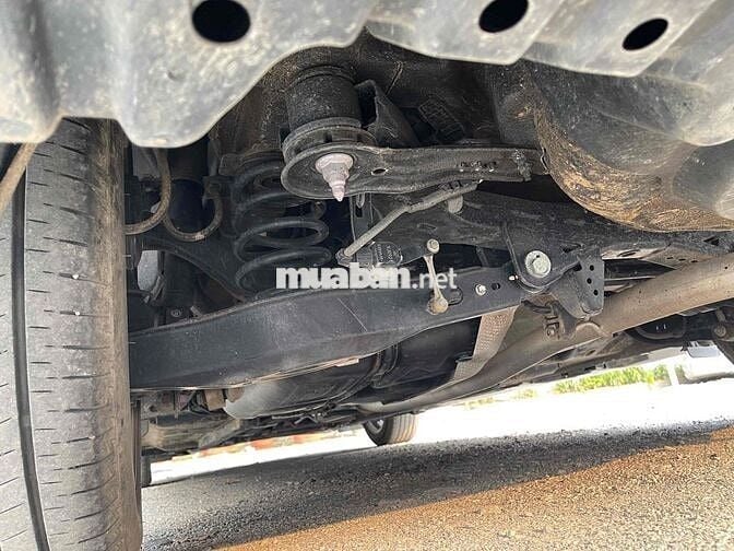 Toyota Camry 2.0G 2019