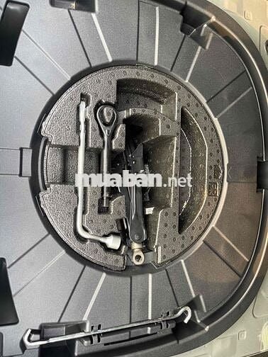 Toyota Camry 2.0G 2019