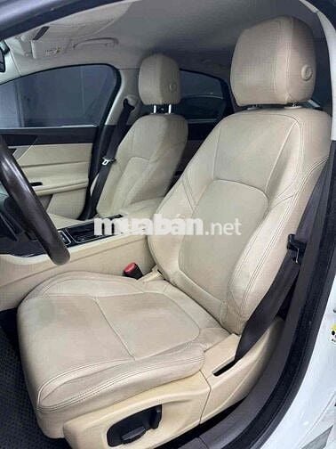 Jaguar XF 2016 Prestige 2.0 AT - 380000 km