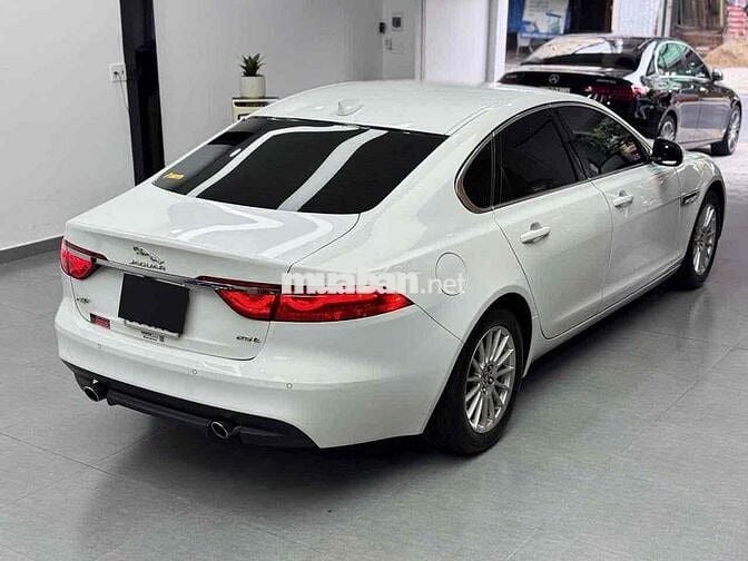 Jaguar XF 2016 Prestige 2.0 AT - 380000 km