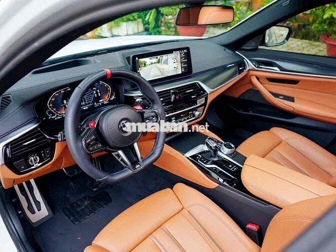 BMW 5 Series 2022 520i M Sport - 38000 km