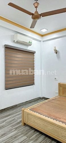 NHÀ ĐẸP VỀ Ở LUÔN , CHỦ TẶNG TOÀN BỘ NỘI THẤT , ĐƯỜNG THÔNG Ô TÔ VÀO