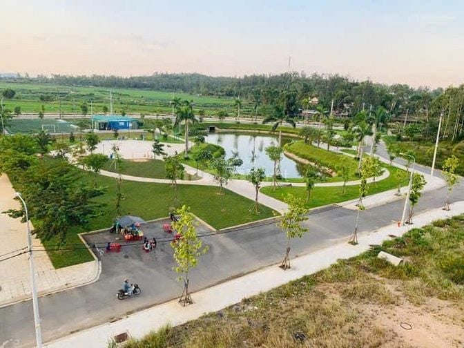 Bán nhanh lô đất mặt tiền Vành Đai 4 - Sổ Sẵn - Giá chỉ 1tỷ9