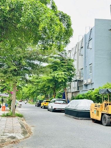 Bán đất sổ đỏ KDC 1181 Lê Văn Lương,Phước Kiển , Nhà Bè ,5x18.6,8 Tỷ