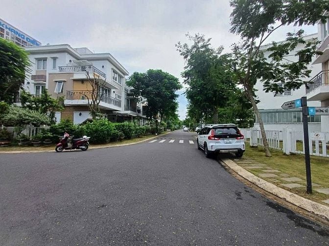 Nhà đầu tư gửi bán đất Lovera Park Khang Điền giá 1Tỷ750 vị trí đẹp