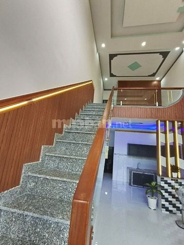 Nhà mới 4x10m,gần KCN Nhị Xuân Hóc Môn, đường Nguyễn Văn Bứa nối dài