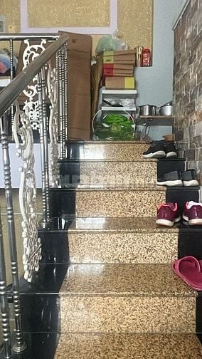 Nhà 4 tầng nở hậu L 7.2m 2 mặt hẻm thông Ba Đình P8Q8. Giá: 8.5 tỷ