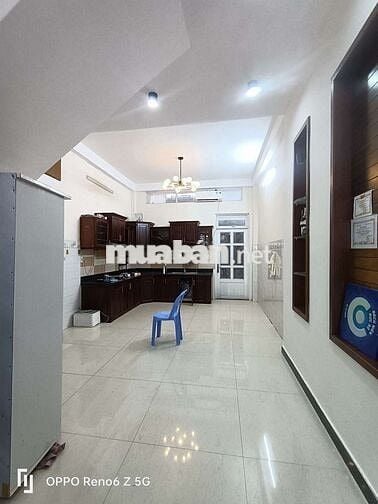 Nhà mặt tiền kinh doanh 4 x 20 có 5pn 5wc sân thượng