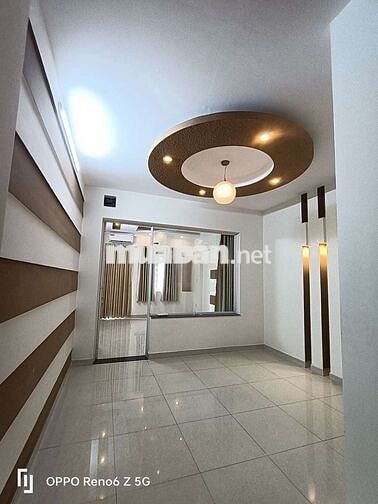 Nhà mặt tiền kinh doanh 4 x 20 có 5pn 5wc sân thượng