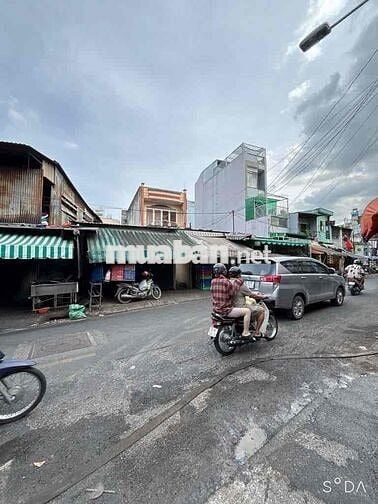 1 tỷ 3, bán nhà dtsd 20m2, Bình Tân, Tỉnh lộ 10, sổ riêng