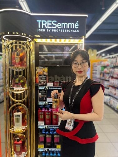 NHÂN VIÊN BÁN HÀNG UNILEVER TẠI WINMART BẮC NINH