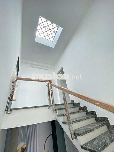 NHÀ 4 TẦNG MỚI ĐẸP, HẺM XE HƠI THÔNG TỨ TUNG, (4X15)M2, 6,55 TỶ CÒN TL