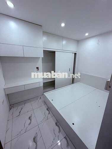 Mặt ngõ kinh doanh Trường Chinh, MT 5m, ô tô đỗ cửa, 20m ra ngã tư