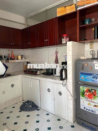 [Q4] TÌM NỮ Ở GHÉP CHUNG CƯ 50m2