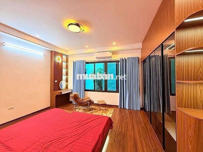 9.65 TỶ - TRUNG PHỤNG - ĐỐNG ĐA - 42M2 - THANG MÁY - GẦN PHỐ .SĐCC