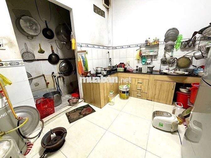 Giáp Tên Lửa - 49m2 - Hơn 3 tỷ