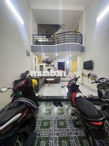 Cần bán gấp nhà P TTN Q12 .DT 4x12 .1 trệt 1 lửng 2lầu 4PN 4WS