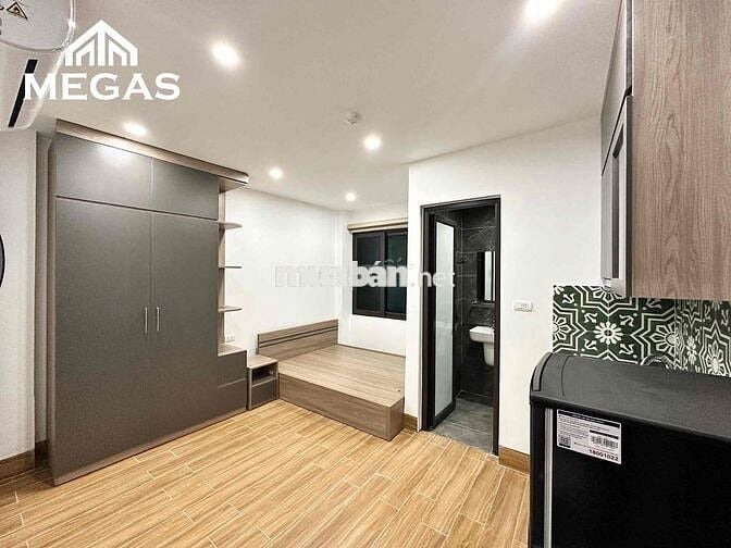 CHO THUÊ CĂN HỘ BAN CÔNG CỬA SỔ MỚI NGAY PHỐ MỄ TRÌ - NAM TỪ LIÊM