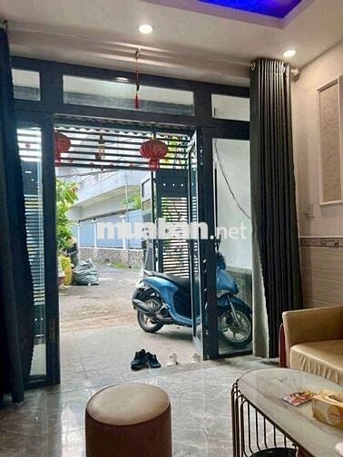 CHO THUÊ NHÀ VỊ TRÍ ĐẸP HXH FULL NT NGAY KHU ĐÔNG DÂN CƯ Đ.QUANG TRUNG