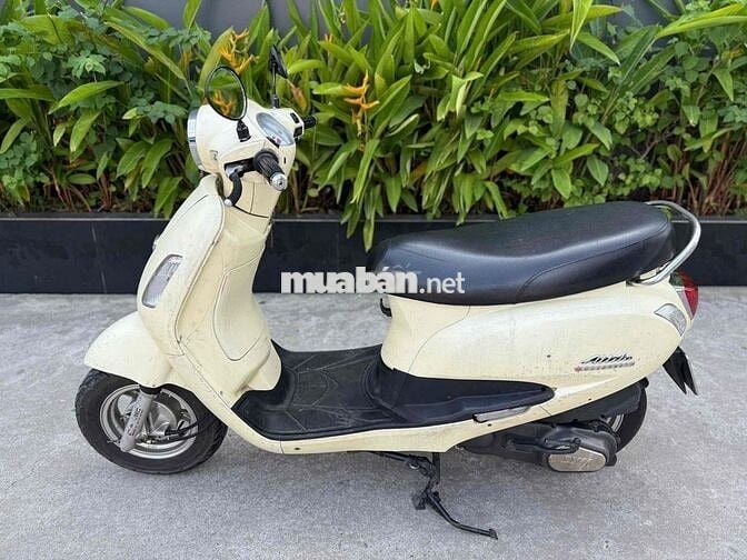 SYM Elizabeth màu Kem