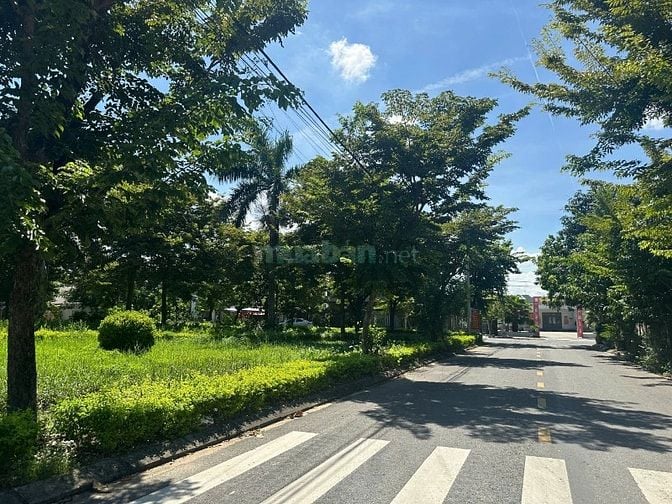 Lô góc Hoà Xuân, Đà Nẵng - 2MT đường Thanh Lương 24 và Phạm Xuân Ẩn