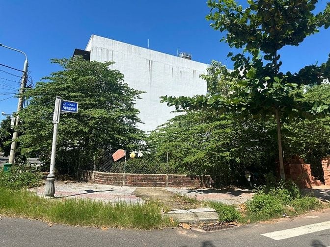 Lô góc Hoà Xuân, Đà Nẵng - 2MT đường Thanh Lương 24 và Phạm Xuân Ẩn