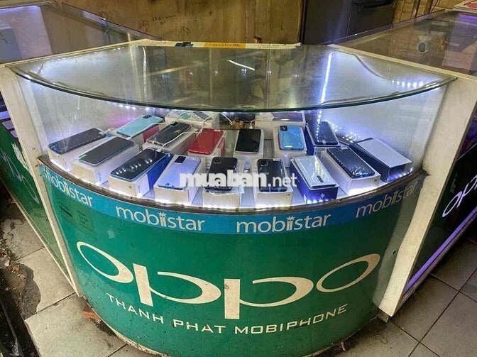 Cần Sang lại Cửa Hàng DTDD ngay gốc Ngã Tư 4 Xã - khu dân cư đông