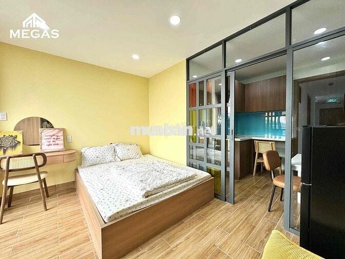 Căn Hộ 1 Phòng Ngủ Ban Công Mới, MÁY GIẶT RIÊNG Ngay Nguyễn Văn Quá