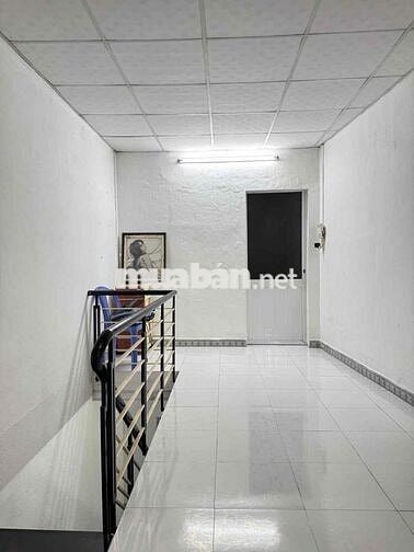 NHÀ KIỆT HOÀNG DIỆU TT HẢI CHÂU 38M , 1,5 TẦNG 2 NGỦ 2 WC NHỈNH 2 Đ