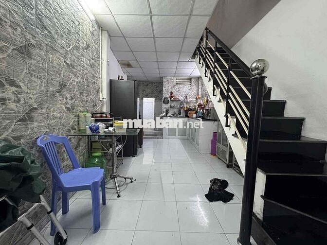 NHÀ KIỆT HOÀNG DIỆU TT HẢI CHÂU 38M , 1,5 TẦNG 2 NGỦ 2 WC NHỈNH 2 Đ