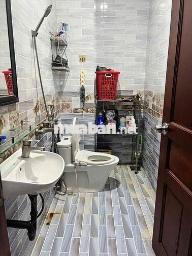 CHO THUÊ NHÀ ĐẸP 4 TẦNG – ĐƯỜNG SỐ 10, BÌNH TÂN – GẦN AEON & E-TOWN