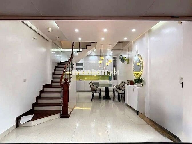 HÀO NAM - ĐỐNG ĐA - 35M2 - 3PN - 8.86 TỶ - NGÕ RỘNG 3M GẦN PHỐ .SĐCC